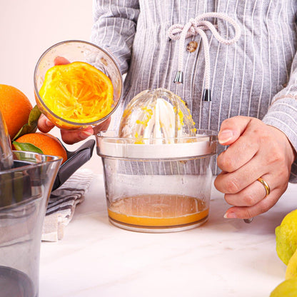 Mantual Acrylic Orange juicer,Orange Squeezer And Jug 2 IN 1-1 Piece