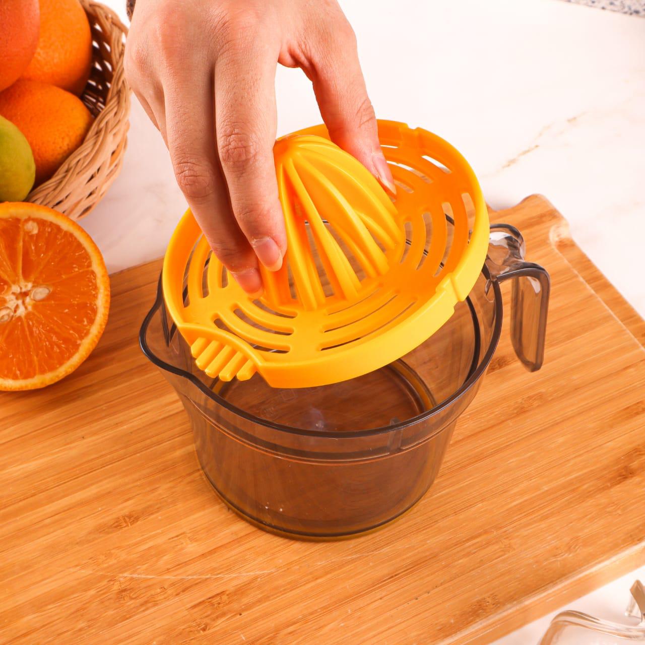 Mantual Acrylic Orange juicer,Orange Squeezer And Jug 2 IN 1-1 Piece